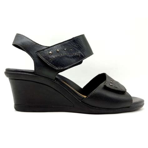 Earth Shoes Earth Iris Black Leather Adjustable Slip On Wedge Heel