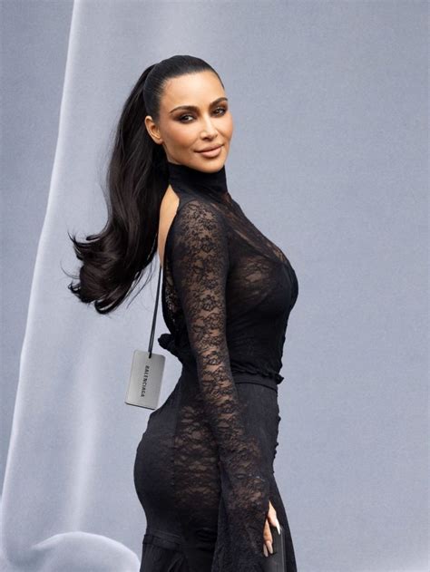 Discover 177 Kim Kardashian Dress Nanoginkgobiloba Vn