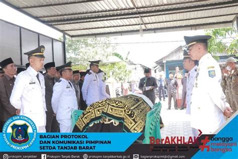 Bupati H Anwar Sadat Gelar Upacara Pelepasan Jenazah Purna Praja STPDN