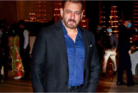 Salman Khan Increases His Security After Receiving Threats