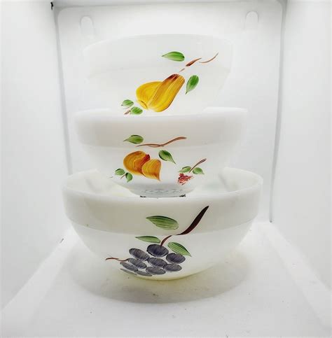 Vintage Fire King Bowls Fruit Gay Fad Mixing Bowls Set Of Etsy