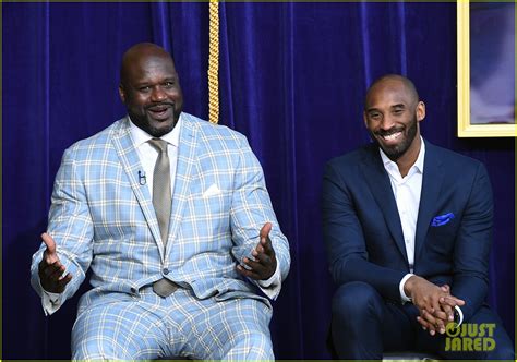 Shaquille O'Neal Honored by Lakers with Statue Outside Staples Center ...