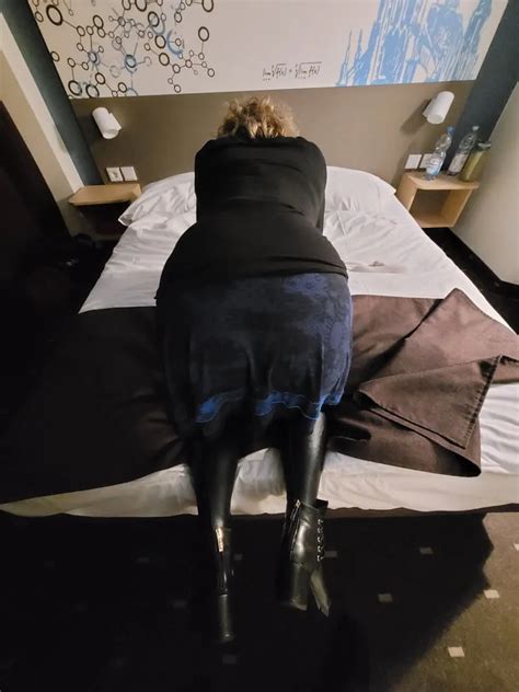 Hündin used 15 Nude Pics xHamster