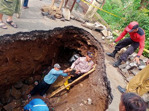 Wow Kerugian Akibat Bencana Di Kabupaten Tasikmalaya Capai Rp