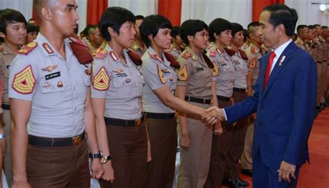 Pagi Ini Presiden Jokowi Lantik 728 Capaja Akademi TNI Dan Polri