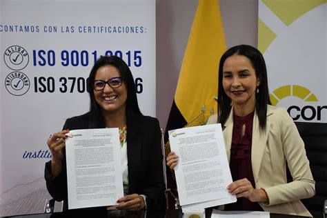 Presidenta De Conagopare Nacional Firma Convenio Con El Sercop