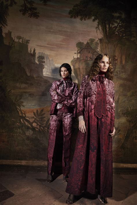 For Restless Sleepers Fall 2019 Ready-to-Wear Collection | Vogue