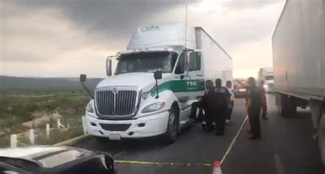 Detienen en autopista Torreón Saltillo a mujer que robó un bebé