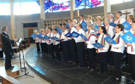 Concert La chorale Arc en ciel enchante le Landais Le Télégramme