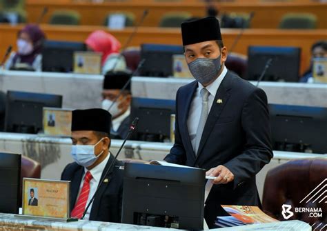 Johor Umum Bantuan Khas Kewangan Sebulan Gaji Untuk Penjawat Awam