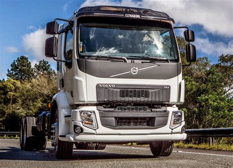 Novo Volvo Vm 2014 Confira Em Detalhes O Semi Pesado Da Volvo