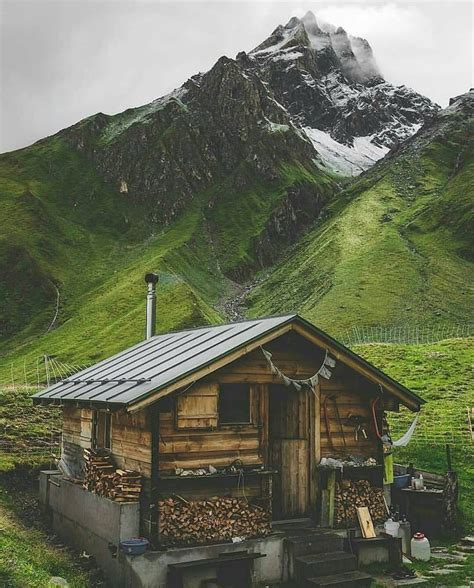 Cozy Cabin in the Swiss Alps