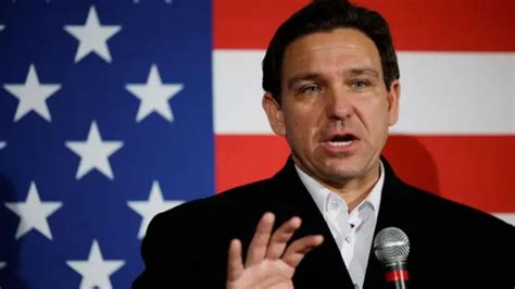 Ron Desantis Suspende Su Campa A En Ee Uu Y Respalda Como Candidato