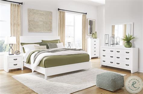 Binterglen White Queen Panel Bed From Ashley Furniture Coleman Furniture