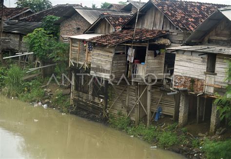 PENDUDUK MISKIN INDONESIA BERTAMBAH AKIBAT PANDEMI ANTARA Foto