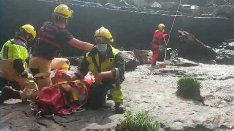 Evacuada En Helicóptero Una Mujer Herida En Una Zona De Difícil Acceso