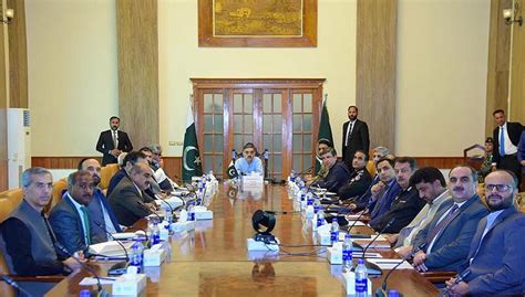 Caretaker Prime Minister Anwaar Ul Haq Kakar Chairs A Meeting To Review