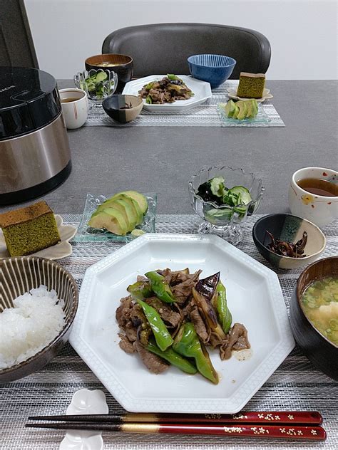 牛肉と万願寺とうがらしと茄子の炒め物の献立。日本ハムから優待、ラムジンギスカンセット。 そこらへんの主婦♪バタコの日記。