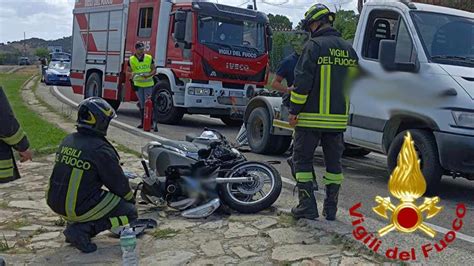 Olbia Scontro Moto Camion Centauro In Ospedale