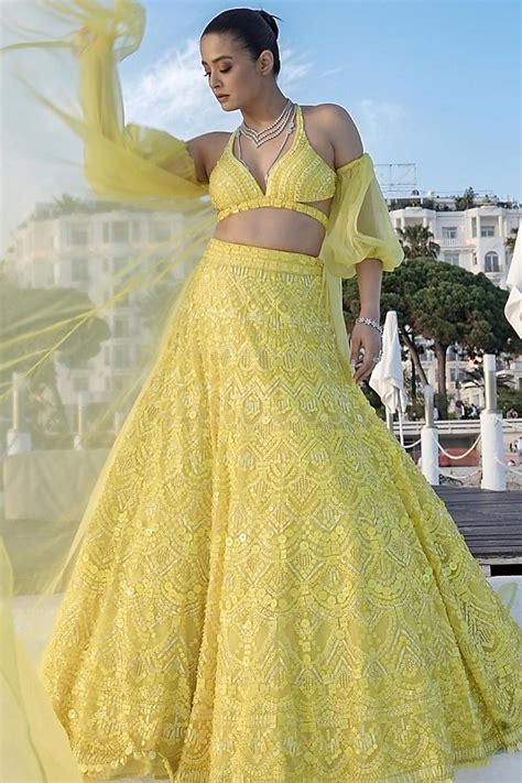 Neon Yellow Net Sequins Embroidered Bridal Lehenga Set By Seema Gujral