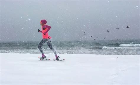 Why You Should Try Snowshoe Running This Winter Trail Runner Magazine