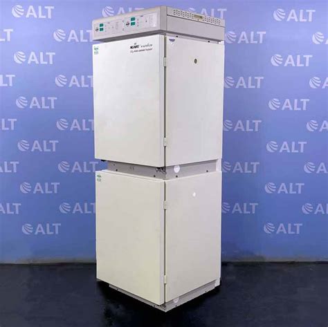 Nuaire Autoflow NU 8700 Dual Stack Water Jacketed CO2 Incubator ALT