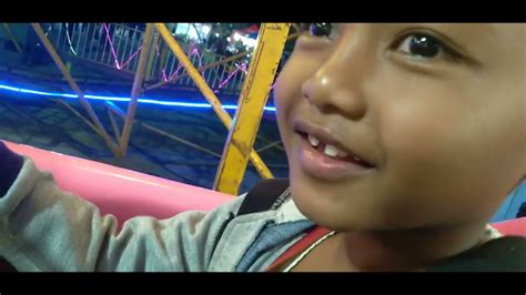 Expresi Anak Pertama Kali Naik Roller Coaster YouTube