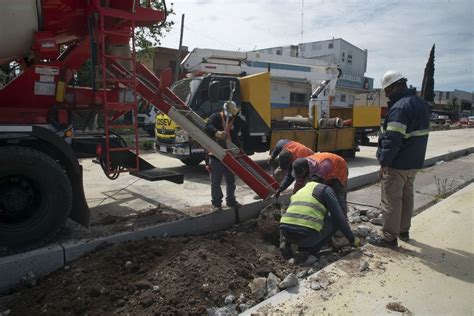 Esteban Echeverría avanzan las obras de repavimentación en hormigón de