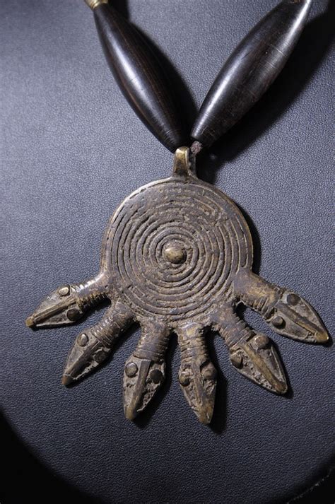 Collier En Alliage De Bronze Et B Ne Akan Ou Baoule C Te D Ivoire