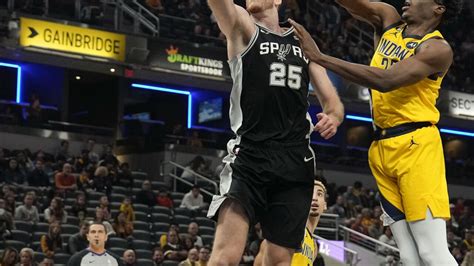 Spurs Hold Off Final Minute Flurry To Beat Pacers 137 134