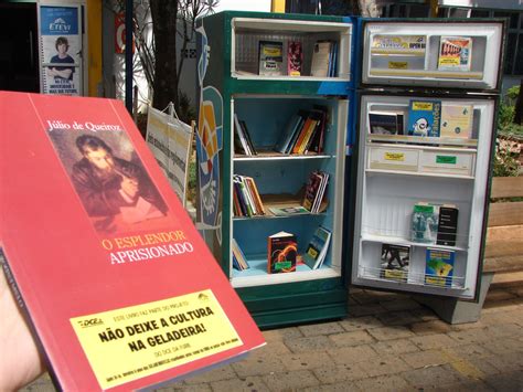 Geladeiras Viram Bibliotecas Em Projeto De Faculdade Catarinense