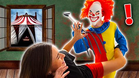 EL PAYASO ASESINO ATACA A MI AMIGA DE NOCHE Pasa Lo Peor Exi YouTube