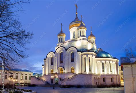 Foto De Moscow Russia Sretensky Monastery Church Of The Resurrection