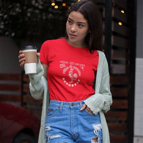 Fun Shirt Hot Sauce Tshirt Sriracha T Shirt Vietnamese Pho Noodle Sauce Huy Fong Sauce Bottle