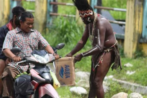 Pemuda Kamoro Galang Dana Bantu Korban Bencana Banjir Di Amar Antara