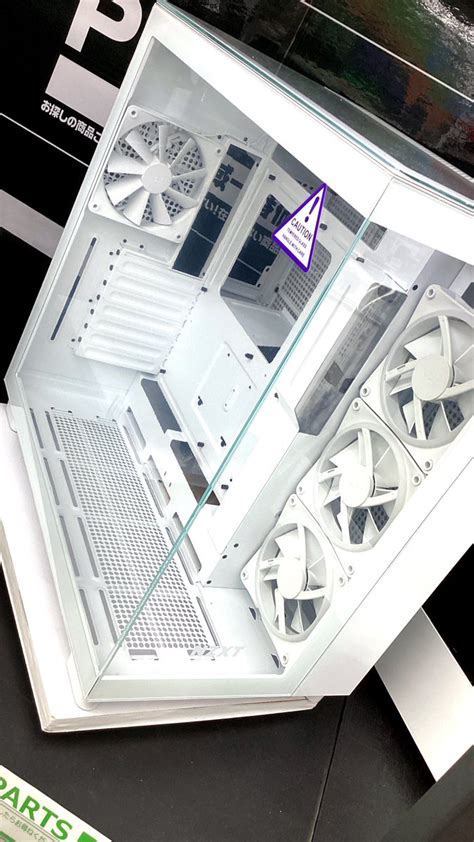 Nzxt Japan On Twitter Rt Apfuku ガラス広っ‼️‼️‼️‼️なこちらのケース、nzxt のh9