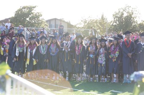 Milpitas: MHS Class of 2017 graduates