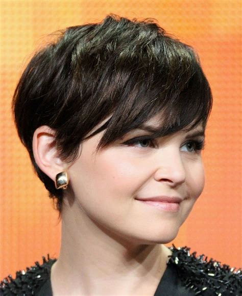 20 Photos Asymmetrical Long Pixie Hairstyles for Round Faces