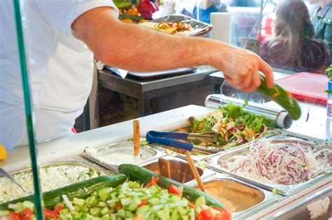 5 Ways To Customize Your College Meal Plan To Fit Your Budget