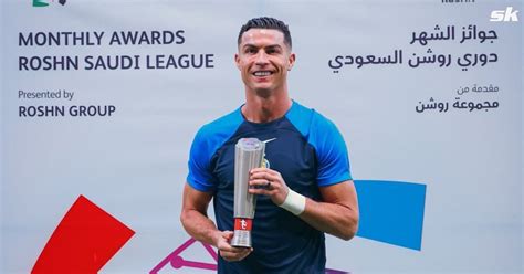 Cristiano Ronaldo Receives Spl September Player Of The Month Award