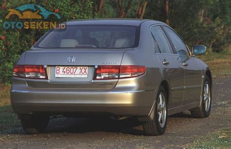 Honda Accord VTI L CM5 Sedan Senyap Minim Getaran Rangka Melayang