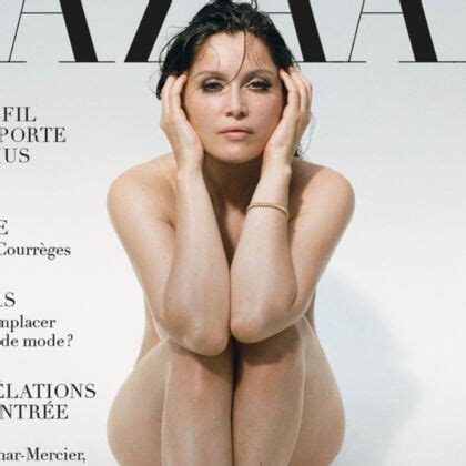 Photo Sans Maquillage Et Enti Rement Nue Laetitia Casta Ans