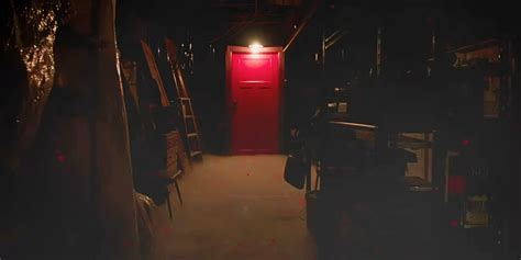 Insidious La Porta Rossa 10 Domande Senza Risposta Lasciate Dal Film