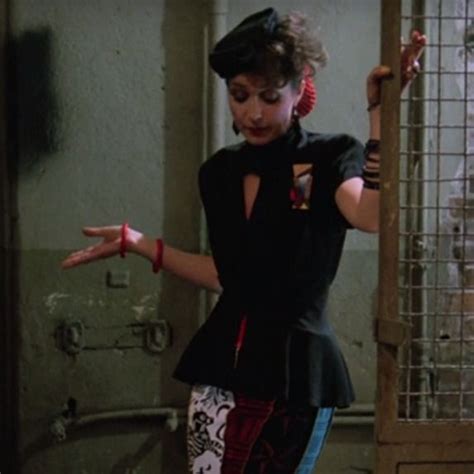 Annie Potts In Pretty In Pink Pretty In Pink Pink Movies Pink Costume