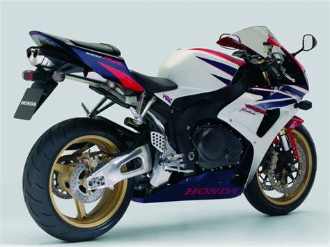 Cbr Rr Fireblade Hrc Replica Sportives Galeries Photos