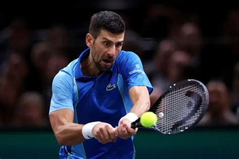 Novak Djokovics Kampfgeist F Hrt Ihn Ins Finale Von Paris