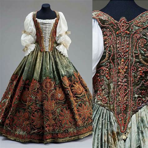 17th Century: Hungarian wedding dress - Medieval Beads