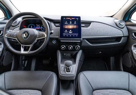 Foto Renault Zoe R135 Interni Patentati