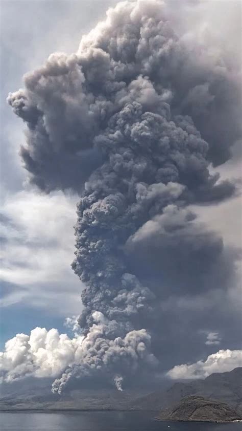 Jetstar Qantas And Virgin Australia Resume Bali Flights After Volcano