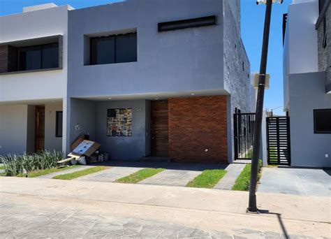 Casa Nueva En Venta En Parques Vallarta Coto Galeana En Zapopan